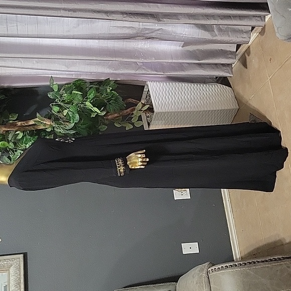 NWT Trina Turk Swank Black Jumpsuit Size 6 - Picture 6 of 12